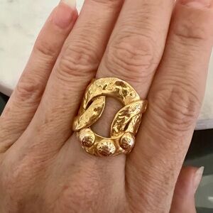 Louis Vuitton Martelé Hammered Ring LV Stud Goldtone Rare Discontinued Size 7